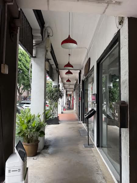 403 Jalan Besar, Jalan Besar | Petain Road, 1,440 sqft, Food & Beverage For Rent, by May Yip, 500177299 - Exterior - CommercialGuru.com.sg