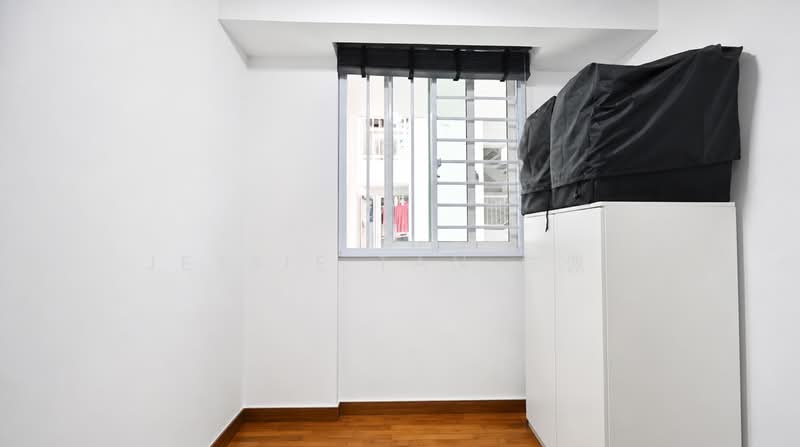 The Esparis, 7 Pasir Ris Drive 4, 4 Bedrooms, 1,292 sqft, Condominium For Sale, by Jessie Tan 陈佩英, 500177302 - Interior - PropertyGuru.com.sg