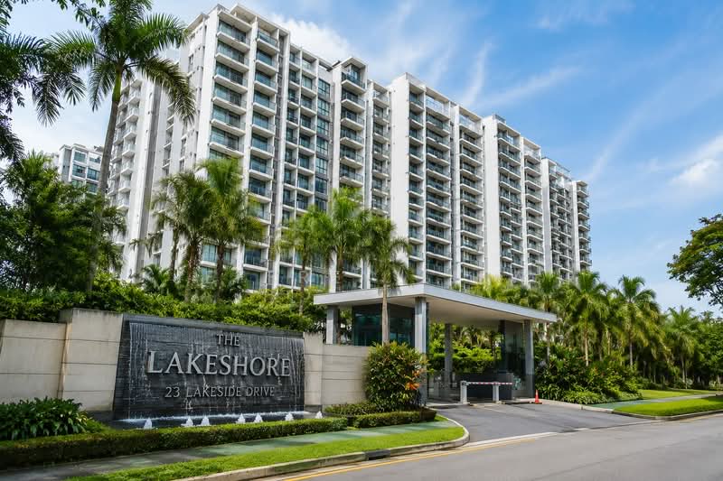 The Lakeshore, 31 Jurong West Street 41, Room Rental, 100 sqft, Condominium For Rent, by Jeffrey Liew, 500177317 - Exterior - PropertyGuru.com.sg