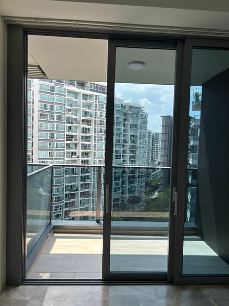 Amber Park, 18A Amber Gardens, 2 Bedrooms, 700 sqft, Condominium For Rent, by Lina Ong, 500177322 - Balcony - PropertyGuru.com.sg