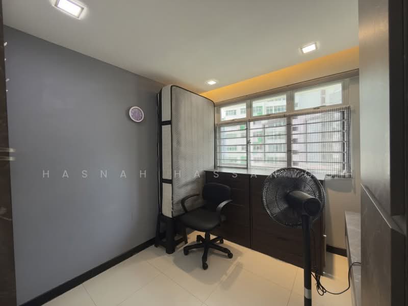 414B Fernvale Link, 414B Fernvale Link, 2 Bedrooms, 732 sqft, HDB Flat For Sale, by Hasnah Hassan Goh, 500177333 - Study - PropertyGuru.com.sg