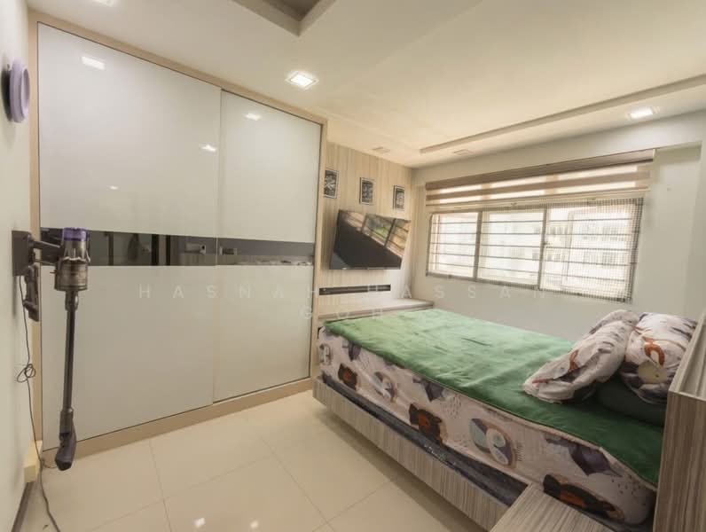 414B Fernvale Link, 414B Fernvale Link, 2 Bedrooms, 732 sqft, HDB Flat For Sale, by Hasnah Hassan Goh, 500177333 - Bedroom - PropertyGuru.com.sg
