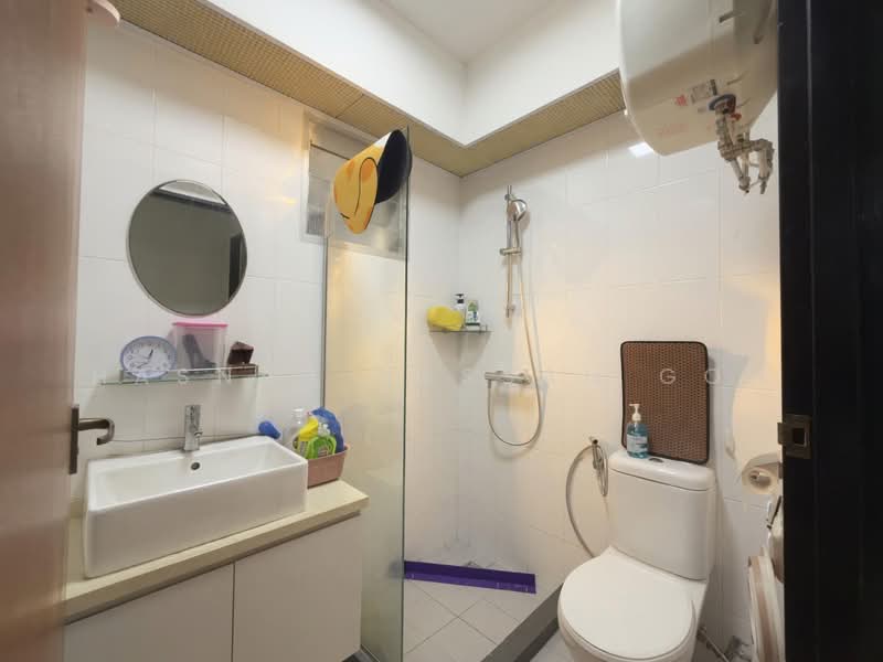 414B Fernvale Link, 414B Fernvale Link, 2 Bedrooms, 732 sqft, HDB Flat For Sale, by Hasnah Hassan Goh, 500177333 - Bathroom - PropertyGuru.com.sg