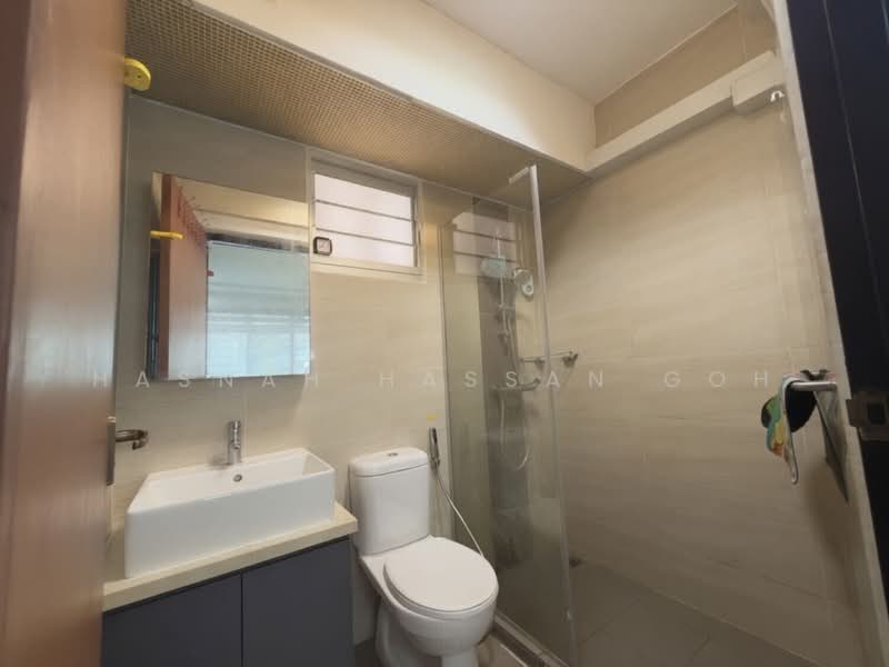 414B Fernvale Link, 414B Fernvale Link, 2 Bedrooms, 732 sqft, HDB Flat For Sale, by Hasnah Hassan Goh, 500177333 - Bathroom - PropertyGuru.com.sg