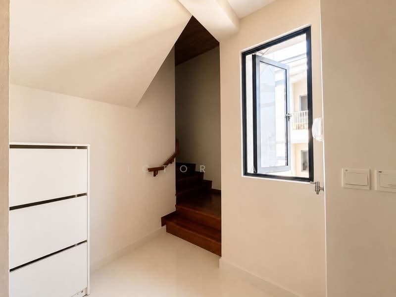 Urban Vista, 2 Tanah Merah Kechil Link, 2 Bedrooms, 1,055 sqft, Condominium For Sale, by Victor Tan, 500177350 - Interior - PropertyGuru.com.sg