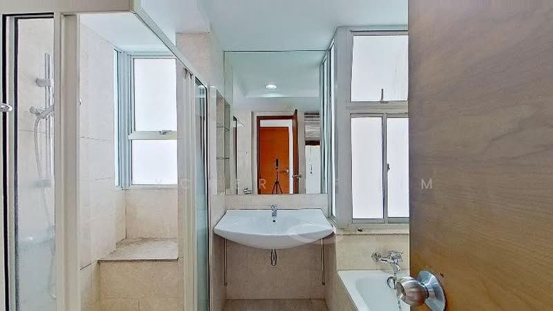 Baywater, 806 Bedok Reservoir Road, 3 Bedrooms, 1,291 sqft, Condominium For Rent, by Raycher MF Lim, 500177359 - Bathroom - PropertyGuru.com.sg