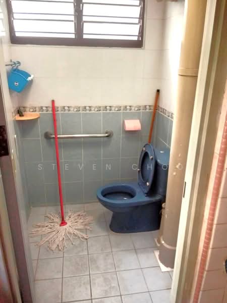 204 Marsiling Drive, 204 Marsiling Drive, Room Rental, 120 sqft, HDB Flat For Rent, by Steven Choo, 500177362 - Bathroom - PropertyGuru.com.sg