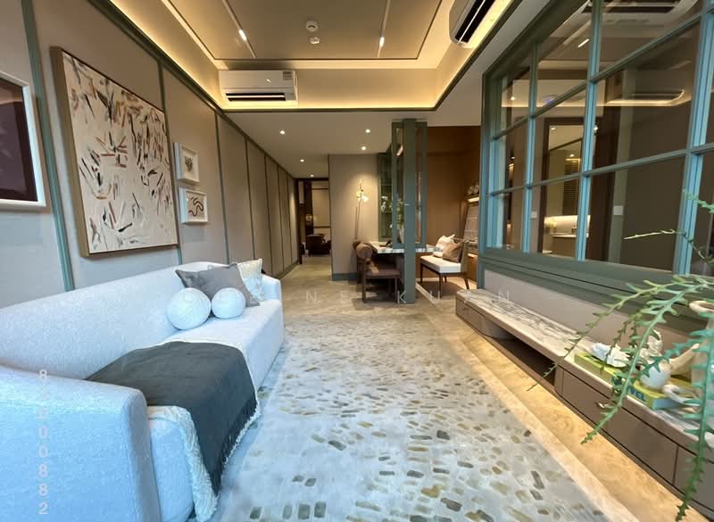 Dunearn House, 760 Dunearn Road, Newton / Novena, 2 Bedrooms, 614 sqft, Condominium For Sale, by Celine Kuan, 500177381 - Living Room - PropertyGuru.com.sg