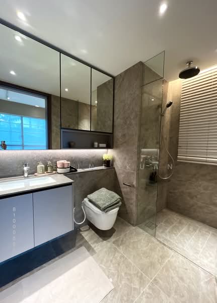 Dunearn House, 760 Dunearn Road, Newton / Novena, 2 Bedrooms, 614 sqft, Condominium For Sale, by Celine Kuan, 500177381 - Bathroom - PropertyGuru.com.sg