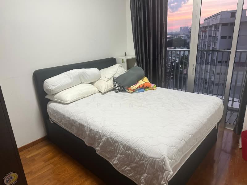 The Parc Condominium, 3 West Coast Walk, Room Rental, 100 sqft, Condominium For Rent, by Josephine Yeo, 500177398 - Bedroom - PropertyGuru.com.sg
