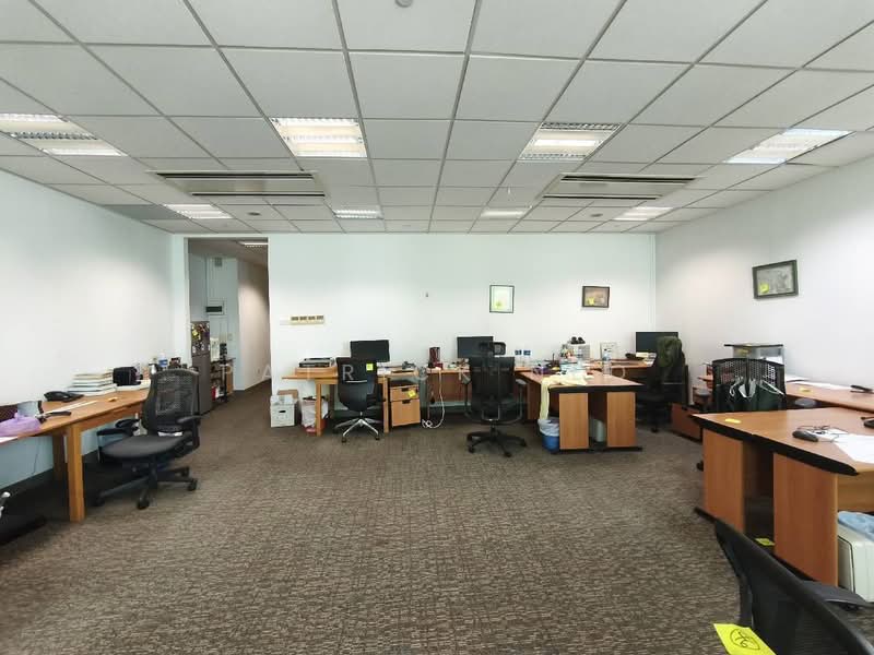 Tan Chong Tower, 15 Queen Street, 741 sqft, Office For Rent, by Patrick Neo, 500177403 - CommercialGuru.com.sg
