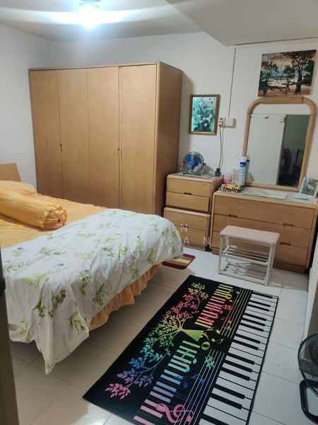 Springleaf Garden, Springleaf Road, 5 Bedrooms, 3,000 sqft, Semi-Detached House For Rent, by Stan Sukhwant, 500177416 - Bedroom - PropertyGuru.com.sg