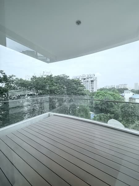 Lush on Holland Hill, 21 Holland Hill, 3 Bedrooms, 1,281 sqft, Condominium For Rent, by Anthea Yeo 杨丽娇, 500177433 - Balcony - PropertyGuru.com.sg