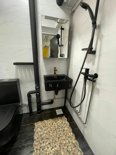 61 Telok Blangah Heights, 61 Telok Blangah Heights, 3 Bedrooms, 721 sqft, HDB Flat For Sale, by Lynne Lee, 500177472 - Bathroom - PropertyGuru.com.sg