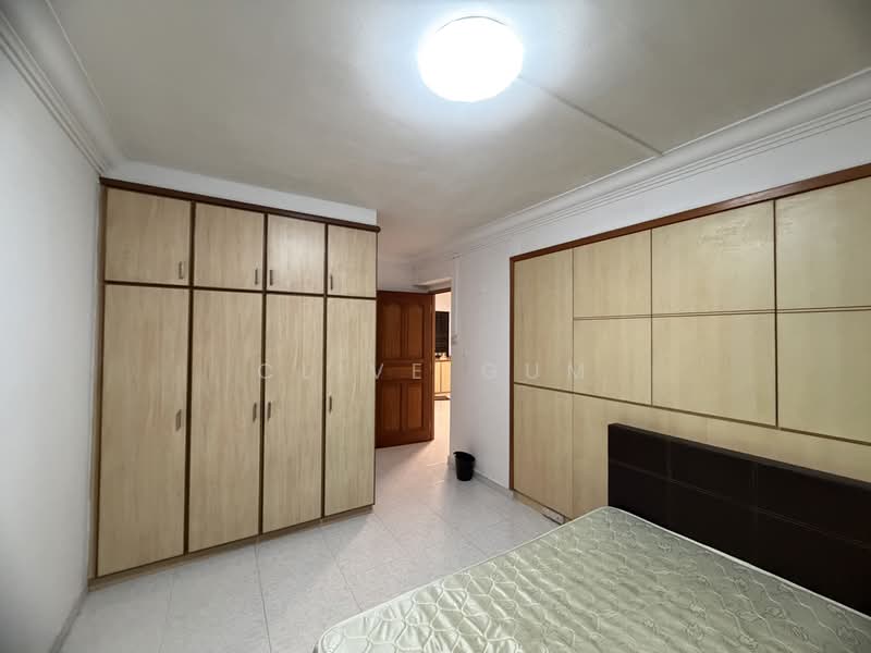429 Choa Chu Kang Avenue 4, 429 Choa Chu Kang Avenue 4, 3 Bedrooms, 1,140 sqft, HDB Flat For Rent, by Clive Gum, 500177474 - Bedroom - PropertyGuru.com.sg