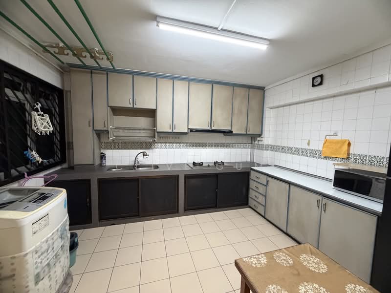 429 Choa Chu Kang Avenue 4, 429 Choa Chu Kang Avenue 4, 3 Bedrooms, 1,140 sqft, HDB Flat For Rent, by Clive Gum, 500177474 - Kitchen - PropertyGuru.com.sg