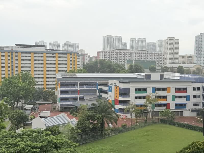 351 Ang Mo Kio Street 32, 351 Ang Mo Kio Street 32, 3 Bedrooms, 1,022 sqft, HDB Flat For Sale, by Jake Hor, 500177481 - Exterior - PropertyGuru.com.sg