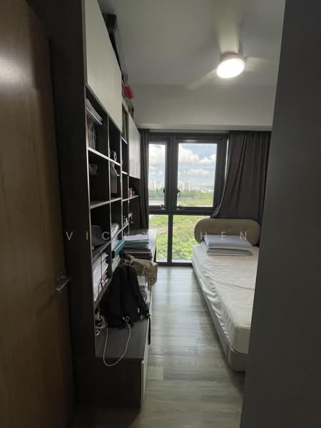 Lakeville, 1 Jurong Lake Link, 4 Bedrooms, 1,302 sqft, Condominium For Sale, by Vicky Chen, 500177492 - Bedroom - PropertyGuru.com.sg