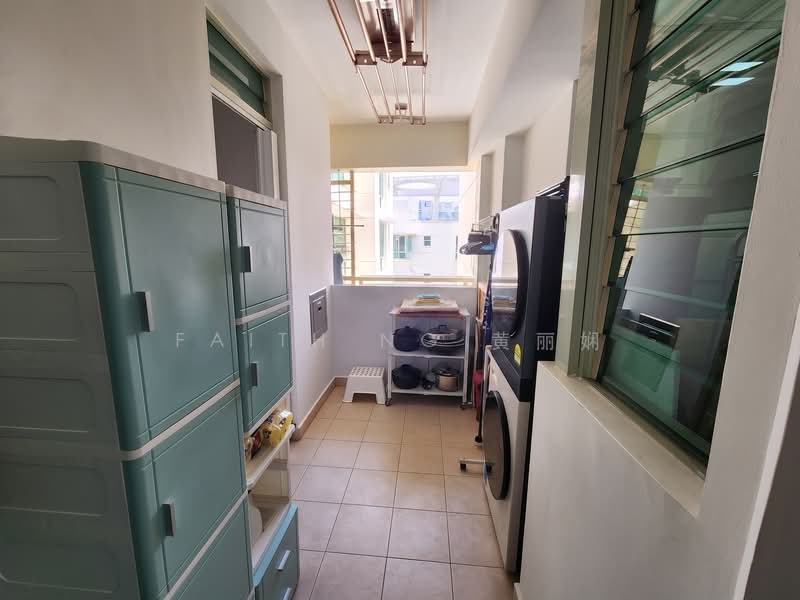 The Clearwater, 8 Bedok Reservoir View, 3 Bedrooms, 1,389 sqft, Condominium For Sale, by Faith Ng 黄丽娴, 500177503 - Balcony - PropertyGuru.com.sg