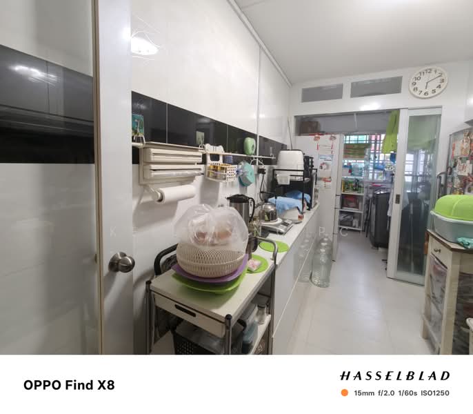 717 Yishun Street 71, 717 Yishun Street 71, 3 Bedrooms, 904 sqft, HDB Flat For Sale, by Kelly Ang PC, 500177519 - Kitchen - PropertyGuru.com.sg