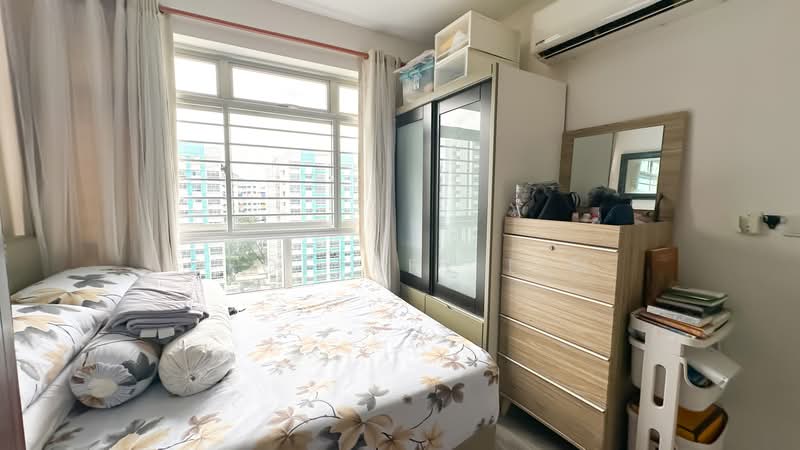 571C Woodlands Avenue 1, 571C Woodlands Avenue 1, 2 Bedrooms, 721 sqft, HDB Flat For Sale, by Geoffrey Lim, 500177525 - Bedroom - PropertyGuru.com.sg