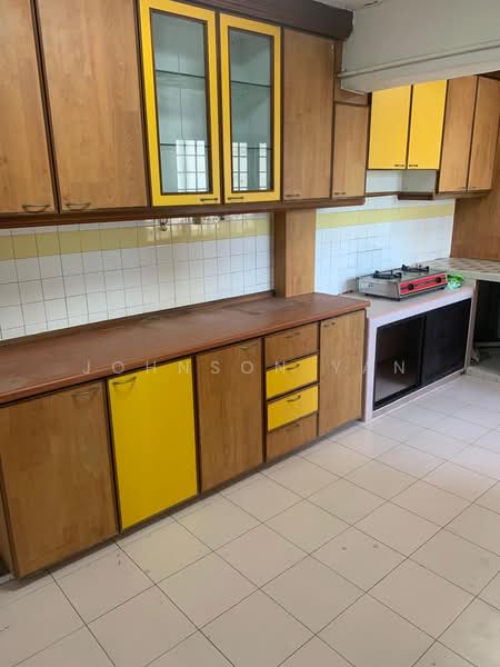 414 Bedok North Avenue 2, 414 Bedok North Avenue 2, 3 Bedrooms, 1,280 sqft, HDB Flat For Sale, by Johnson Yan, 500177526 - Kitchen - PropertyGuru.com.sg