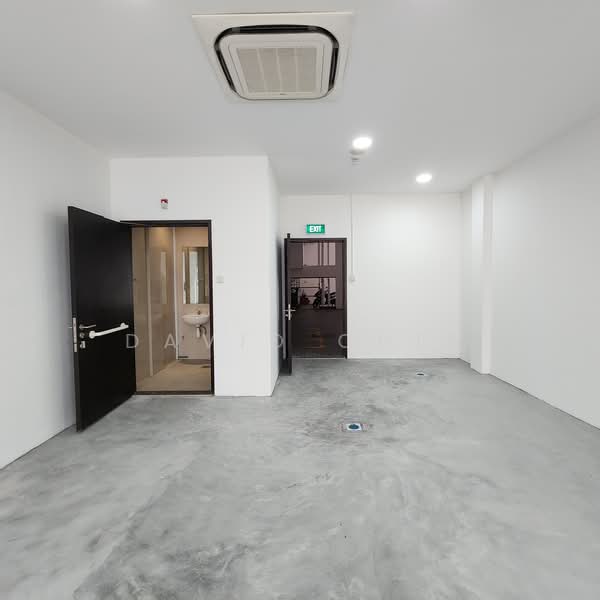 35 Hamilton Road, Hamilton Road, Farrer Park / Serangoon Rd, 712 sqft, Food & Beverage For Rent, by David Chia, 500177536 - Bathroom - CommercialGuru.com.sg