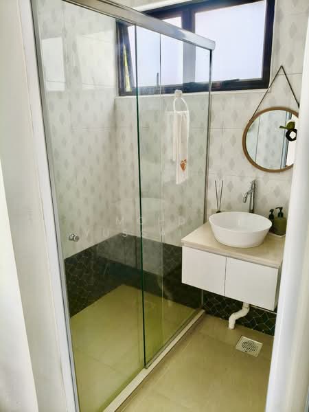 279 Tampines Street 22, 279 Tampines Street 22, 3 Bedrooms, 1,431 sqft, HDB Flat For Sale, by Mohd Yussaini, 500177537 - Bathroom - PropertyGuru.com.sg