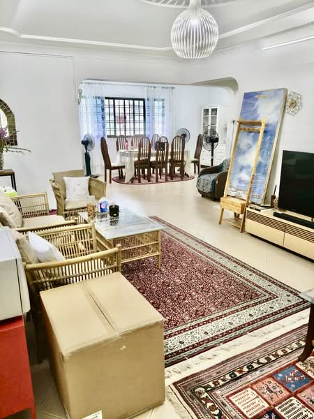 279 Tampines Street 22, 279 Tampines Street 22, 3 Bedrooms, 1,431 sqft, HDB Flat For Sale, by Mohd Yussaini, 500177537 - Living Room - PropertyGuru.com.sg