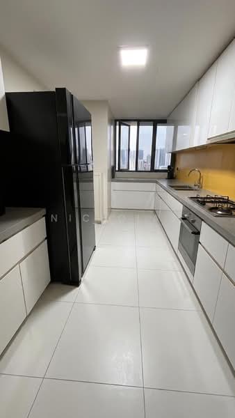The Interlace, 180 Depot Road, 3 Bedrooms, 1,528 sqft, Condominium For Sale, by Nicholas Toh, 500177538 - Kitchen - PropertyGuru.com.sg