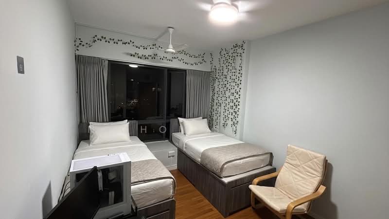 The Interlace, 180 Depot Road, 3 Bedrooms, 1,528 sqft, Condominium For Sale, by Nicholas Toh, 500177538 - Bedroom - PropertyGuru.com.sg