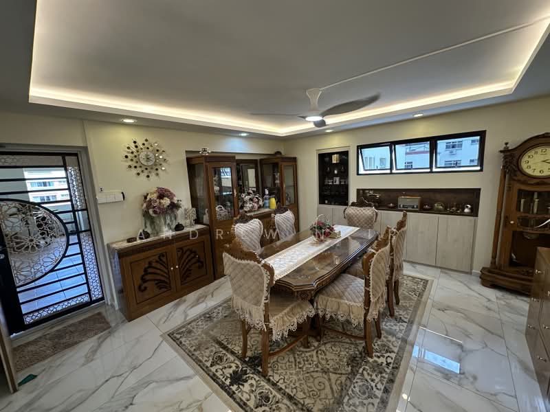 136 Pasir Ris Street 11, 136 Pasir Ris Street 11, 4 Bedrooms, 2,023 sqft, HDB Flat For Sale, by Andrew Nair, 500177549 - Dining Room - PropertyGuru.com.sg