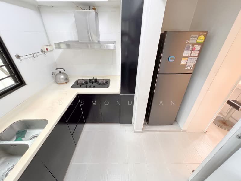 501D Wellington Circle, 501D Wellington Circle, 4 Bedrooms, 1,410 sqft, HDB Flat For Sale, by Desmond Tan, 500177550 - Kitchen - PropertyGuru.com.sg