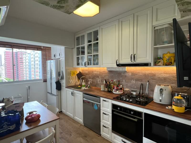 95A Henderson Road, 95A Henderson Road, 2 Bedrooms, 732 sqft, HDB Flat For Rent, by Howard Tan, 500177554 - Kitchen - PropertyGuru.com.sg