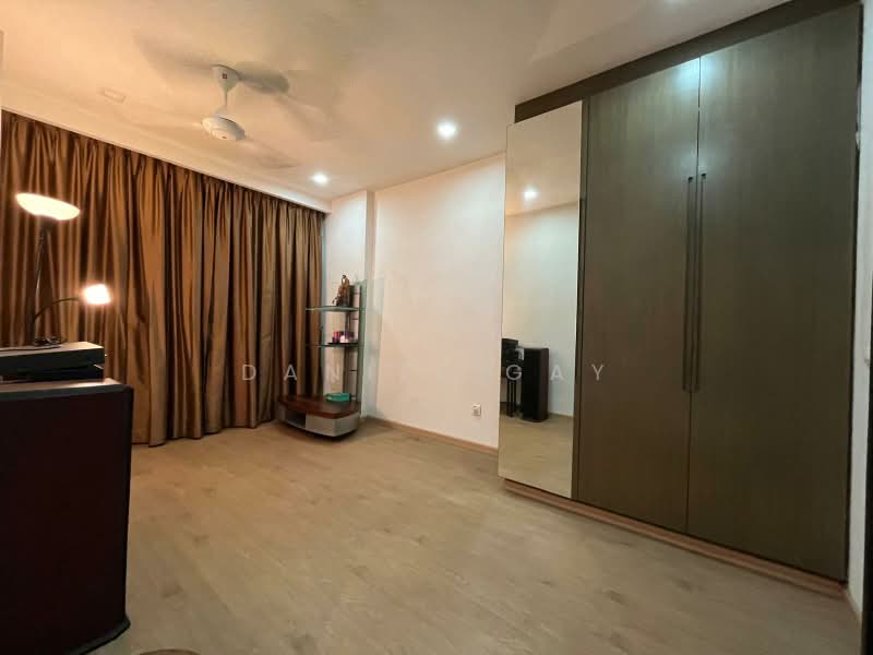 Jalan Rindu, , 5 Bedrooms, 3,800 sqft, Corner Terrace For Sale, by Daniel Gay, 500177557 - Big granny's room - PropertyGuru.com.sg