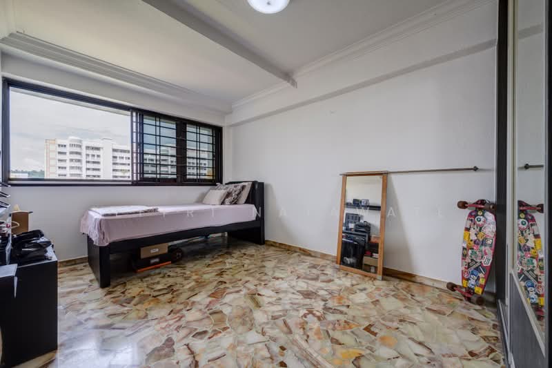 173 Woodlands Street 13, 173 Woodlands Street 13, 3 Bedrooms, 1,302 sqft, HDB Flat For Sale, by Jeffri Natawate, 500177564 - Bedroom - PropertyGuru.com.sg