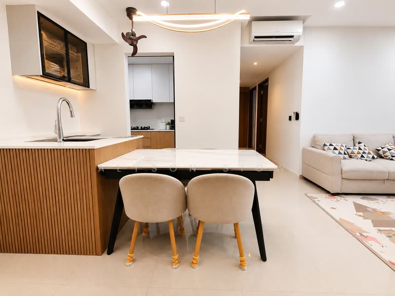 The Visionaire, 174 Canberra Drive, 4 Bedrooms, 1,141 sqft, Executive Condominium For Sale, by Alyson Siow, 500177573 - Dining Room - PropertyGuru.com.sg