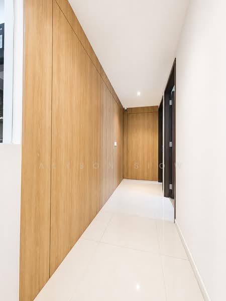 The Visionaire, 174 Canberra Drive, 4 Bedrooms, 1,141 sqft, Executive Condominium For Sale, by Alyson Siow, 500177573 - Corridor - PropertyGuru.com.sg