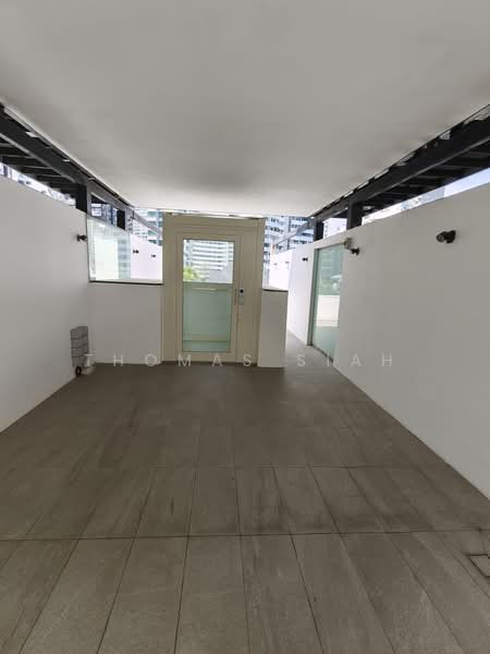 Terrace at Jalan Elok Orchard, Jalan Elok, Orchard / River Valley, 4 Bedrooms, 3,195 sqft, Terraced House For Sale, by Thomas Siah, 500177574 - Exterior - PropertyGuru.com.sg