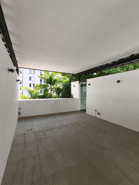Terrace at Jalan Elok Orchard, Jalan Elok, Orchard / River Valley, 4 Bedrooms, 3,195 sqft, Terraced House For Sale, by Thomas Siah, 500177574 - Balcony - PropertyGuru.com.sg