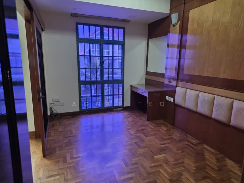 Westwood Park, Westwood Crescent, Room Rental, 250 sqft, Terraced House For Rent, by Agnes Teo, 500177608 - Bedroom - PropertyGuru.com.sg