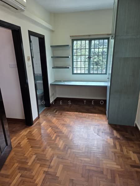 Westwood Park, Westwood Crescent, Room Rental, 250 sqft, Terraced House For Rent, by Agnes Teo, 500177608 - Bathroom - PropertyGuru.com.sg