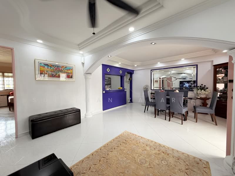 162 Jalan Teck Whye, 162 Jalan Teck Whye, 3 Bedrooms, 1,087 sqft, HDB Flat For Sale, by Sulaiman Zakaria, 500177609 - Living Room - PropertyGuru.com.sg