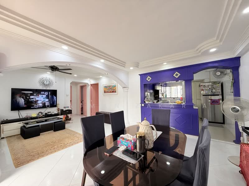 162 Jalan Teck Whye, 162 Jalan Teck Whye, 3 Bedrooms, 1,087 sqft, HDB Flat For Sale, by Sulaiman Zakaria, 500177609 - Living Room - PropertyGuru.com.sg