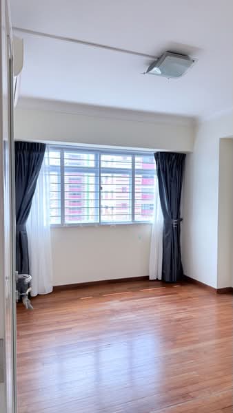507 Serangoon North Avenue 4, 507 Serangoon North Avenue 4, 3 Bedrooms, 1,291 sqft, HDB Flat For Sale, by Jenny Lalla Lee, 500177625 - Bedroom 1 - PropertyGuru.com.sg