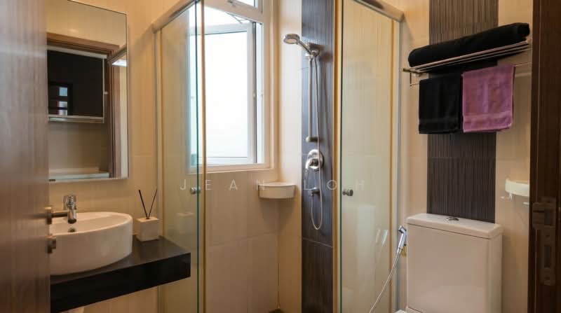 Cardiff Residence, 101 Cardiff Grove, 1 Bedroom, 398 sqft, Condominium For Rent, by Jean Loh, 500177638 - Bathroom - PropertyGuru.com.sg
