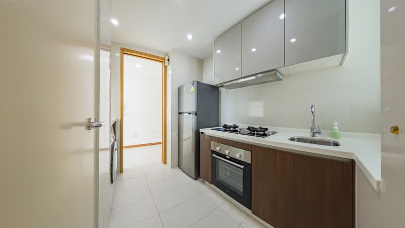 Dakota Residences, 36 Dakota Crescent, 2 Bedrooms, 1,023 sqft, Condominium For Sale, by Jackie Lim, 500177643 - Kitchen - PropertyGuru.com.sg
