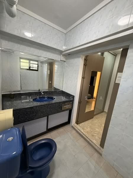 958 Hougang Street 91, 958 Hougang Street 91, 3 Bedrooms, 1,248 sqft, HDB Flat For Rent, by Marcus Sia, 500177644 - Bathroom - PropertyGuru.com.sg