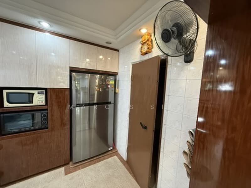 958 Hougang Street 91, 958 Hougang Street 91, 3 Bedrooms, 1,248 sqft, HDB Flat For Rent, by Marcus Sia, 500177644 - Kitchen - PropertyGuru.com.sg
