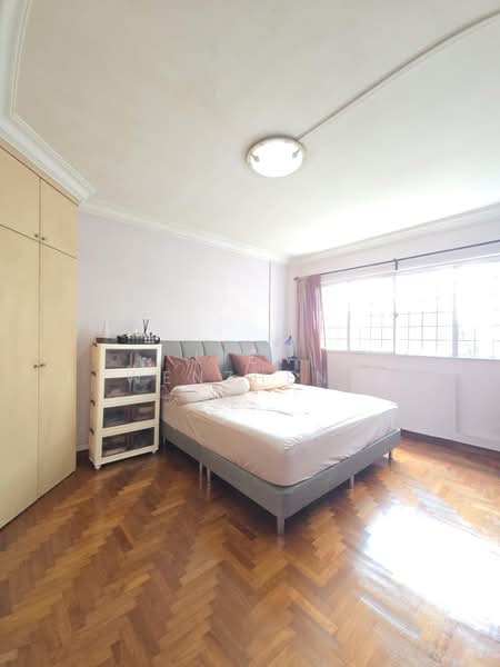 325 Jurong East Street 31, 325 Jurong East Street 31, 3 Bedrooms, 1,517 sqft, HDB Flat For Sale, by Liew Wenzheng, 500177646 - Bedroom - PropertyGuru.com.sg